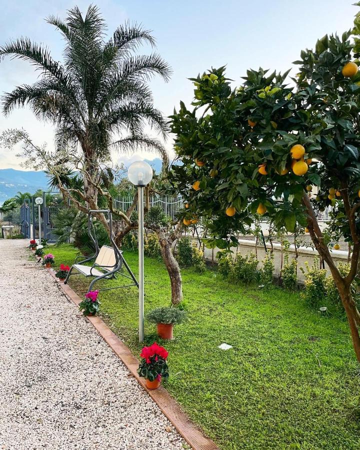 Casa Vacanze Paradise Santa Maria La Carità Buitenkant foto